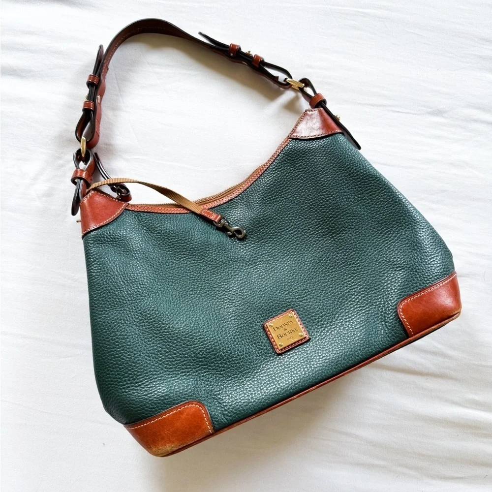 Dooney & Bourke Green Pebble Grain Hobo bag / purse